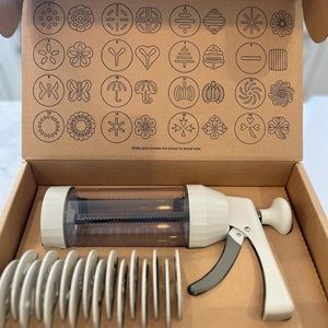 Pampered Chef Cookie Press